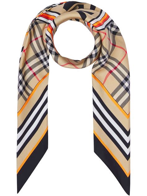 farfetch burberry schal